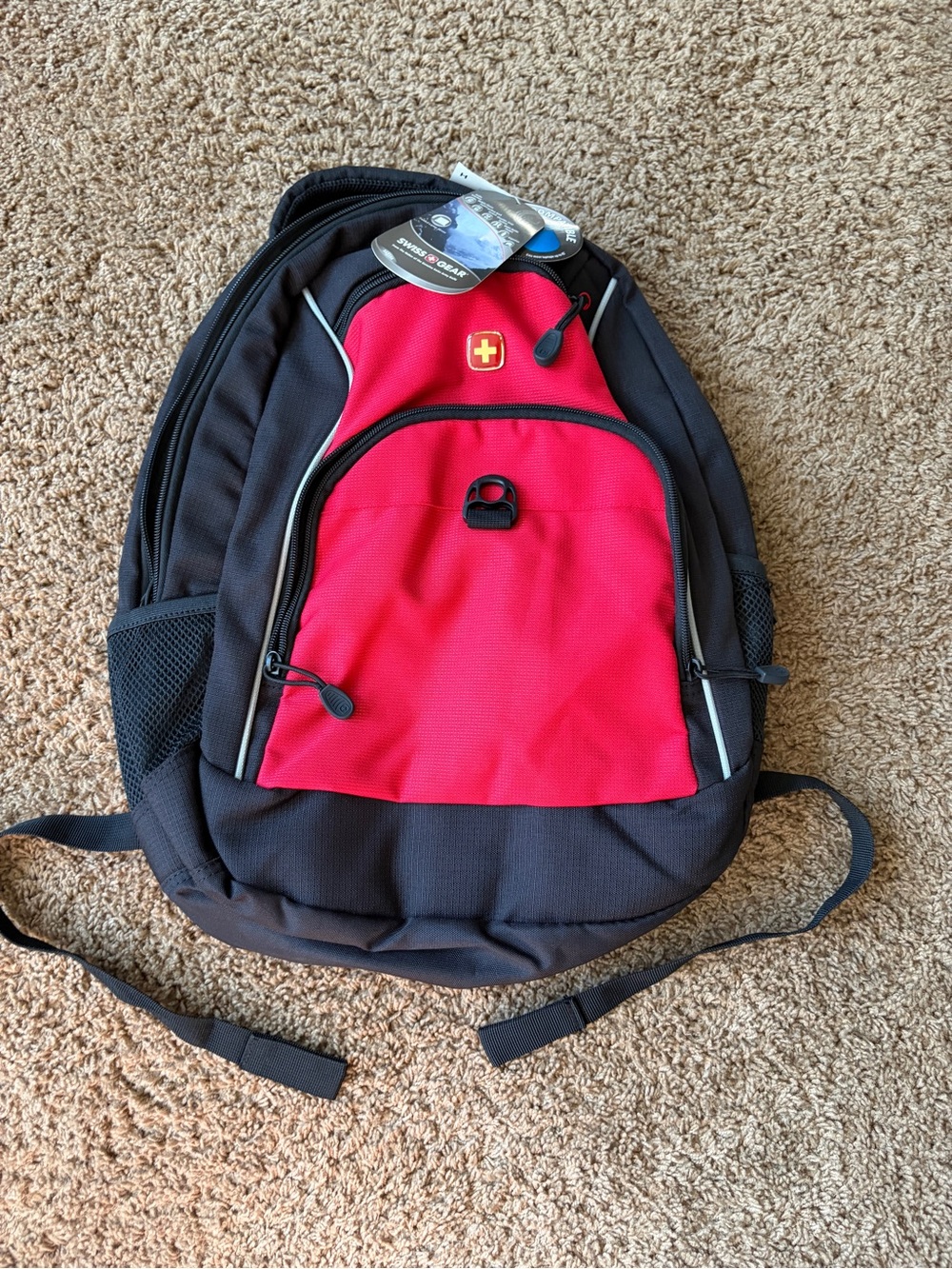 NWT SwissGear Red and Black Everyday Travel Back Pack